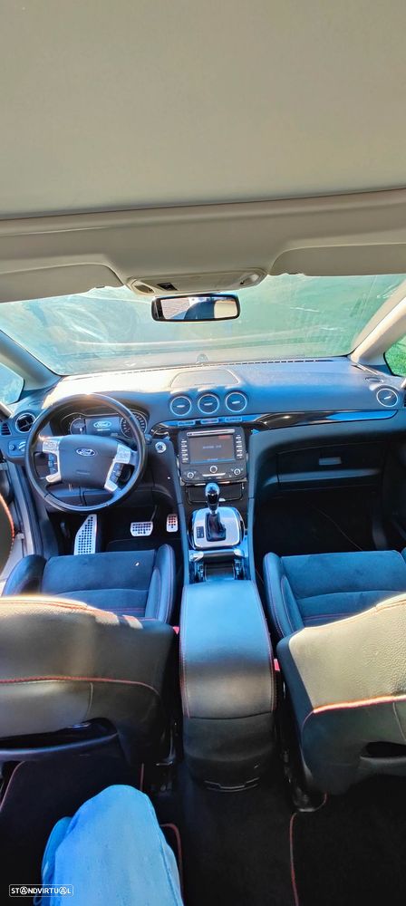 Ford S-Max - 7