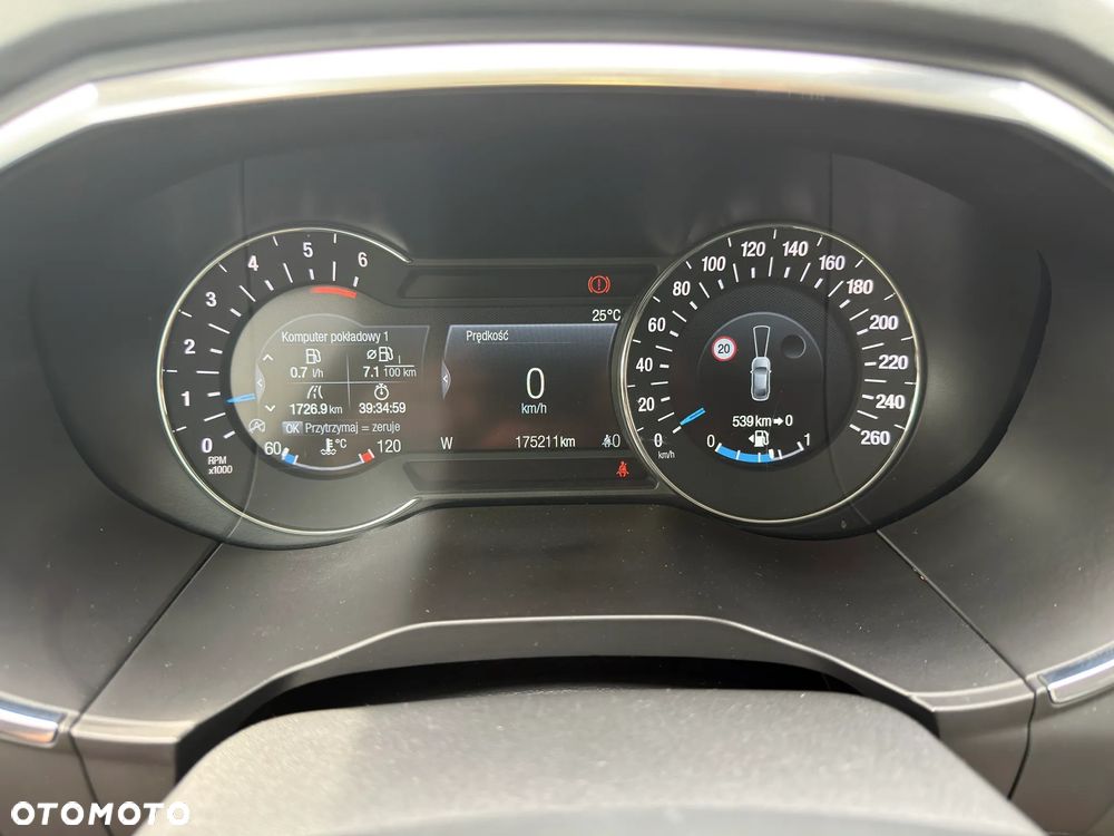 Ford Galaxy 2.0 EcoBlue S&S TITANIUM - 28