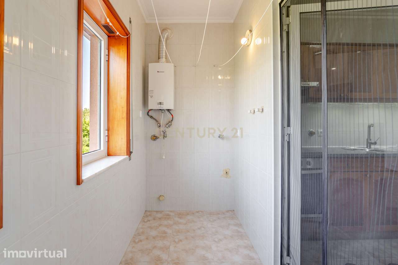 Apartamento T2 em Gulpilhares inserido num condomínio privado - Grande imagem: 2/24