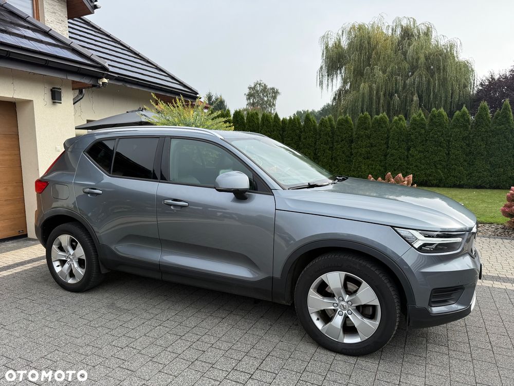 Volvo XC 40 D3 AWD Momentum Pro - 9