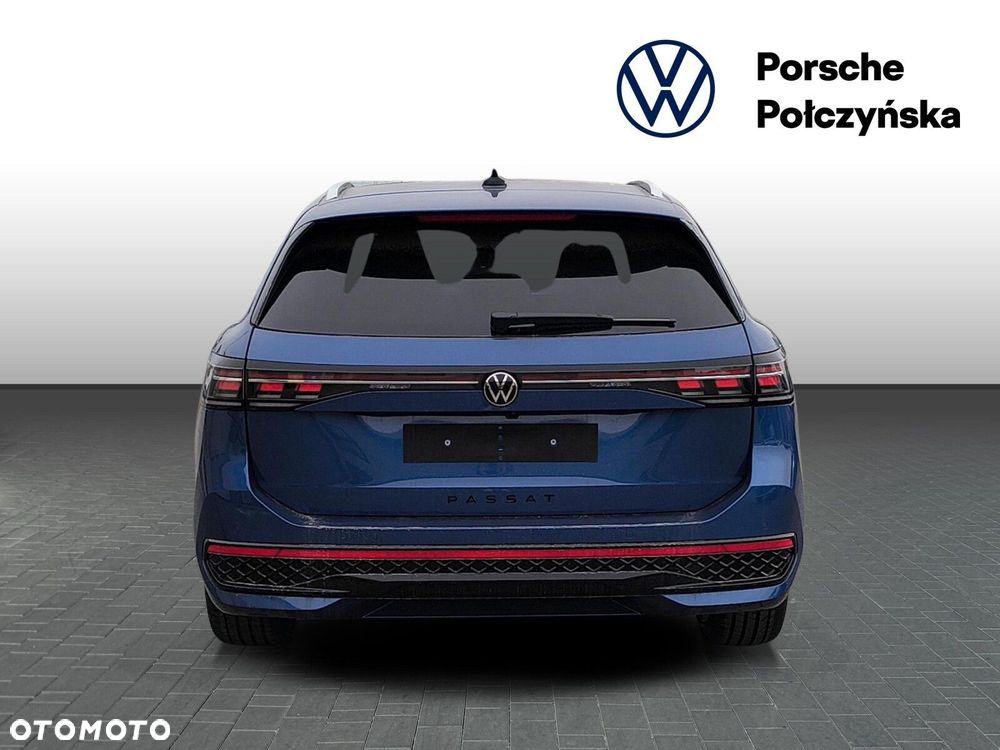 Volkswagen Passat Variant 2.0 TSI R-Line Plus DSG - 4