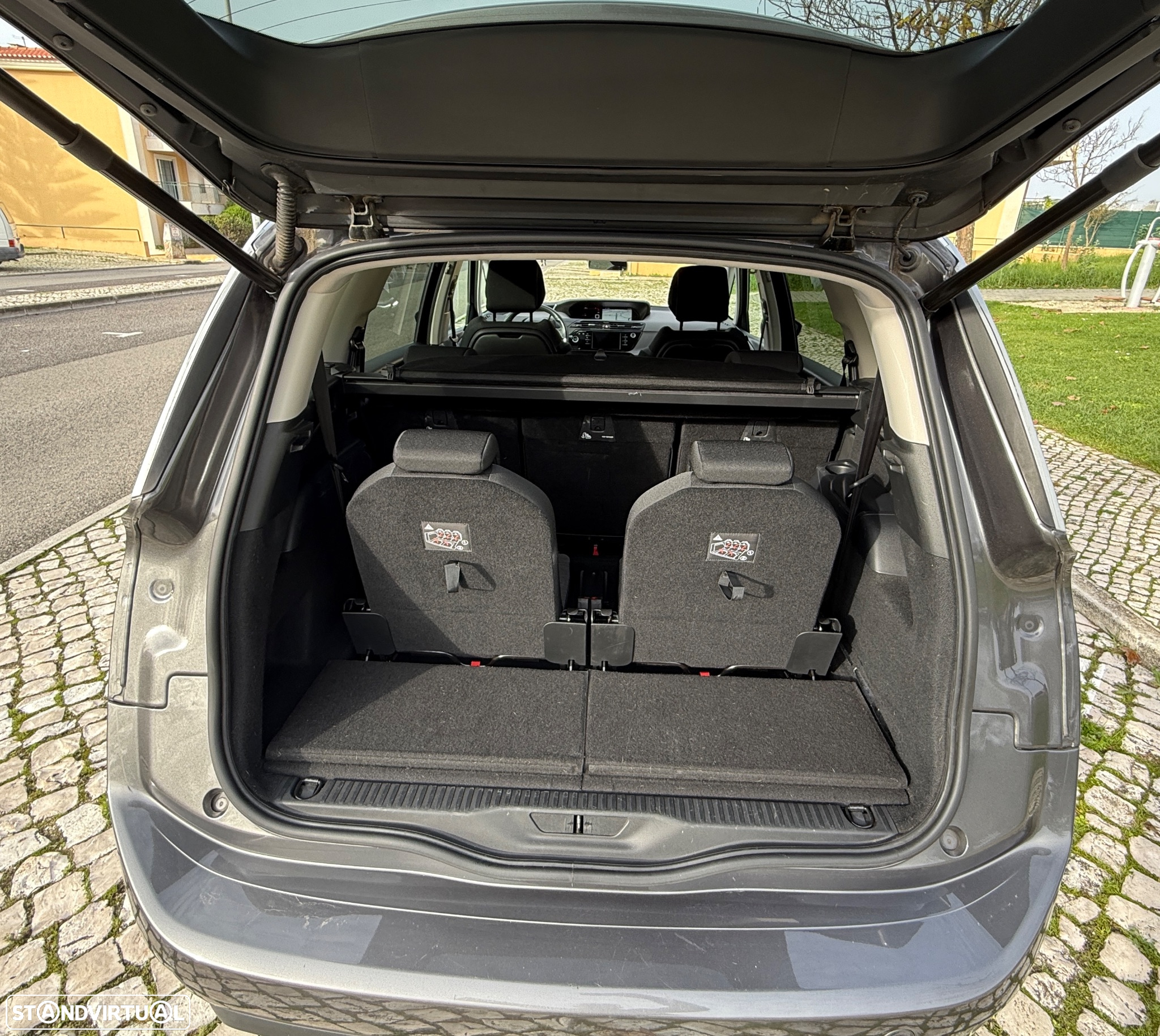 Citroën C4 Spacetourer 1.5 BlueHDi Feel EAT8 - 17