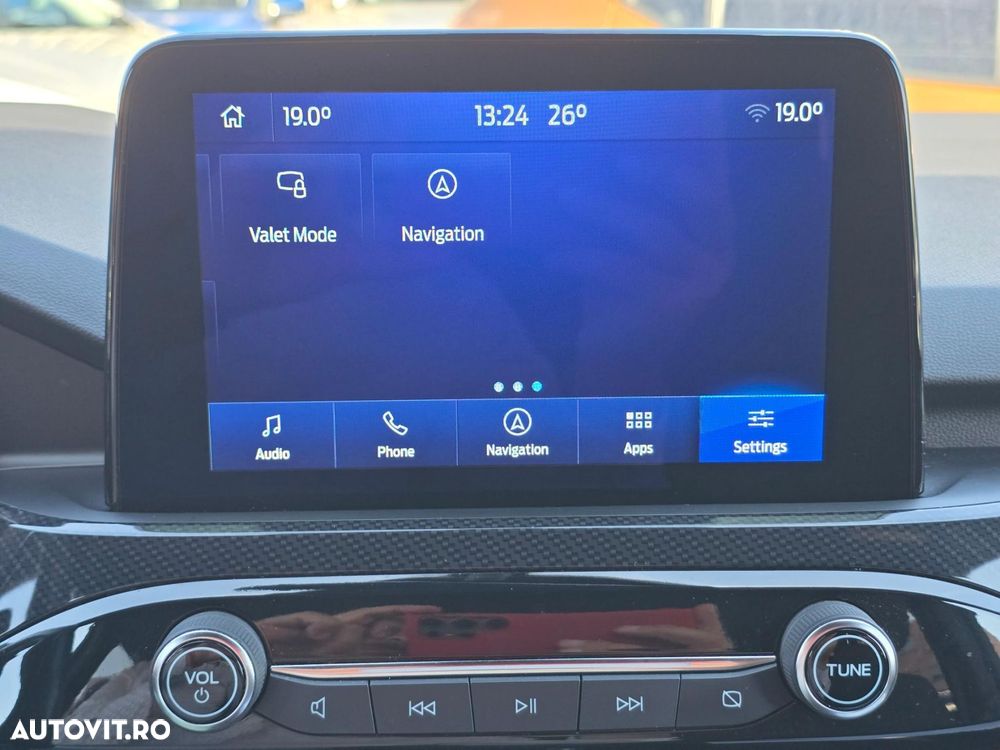 Ford Kuga 2.5 Duratec FHEV 4x4 ST-LINE - 25