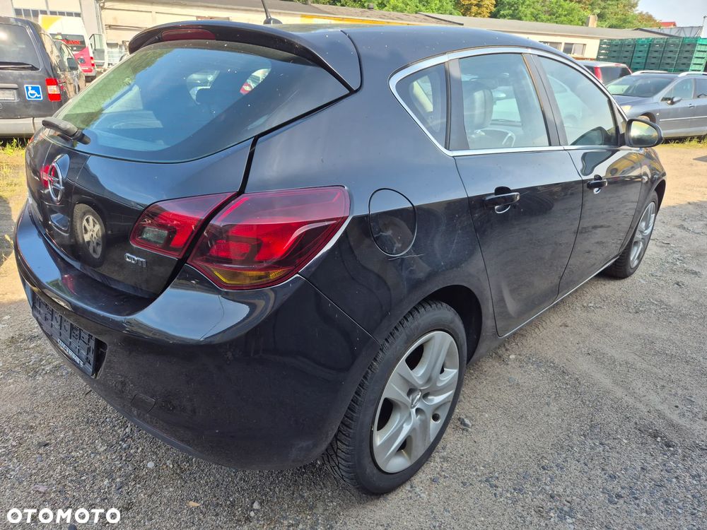 Opel Astra 2.0 CDTI DPF Automatik - 3