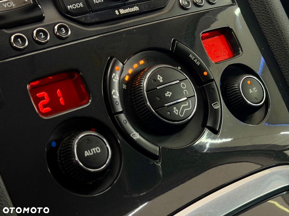 Peugeot 5008 e-HDI 115 ETG6 Stop&Start Business-Line - 24