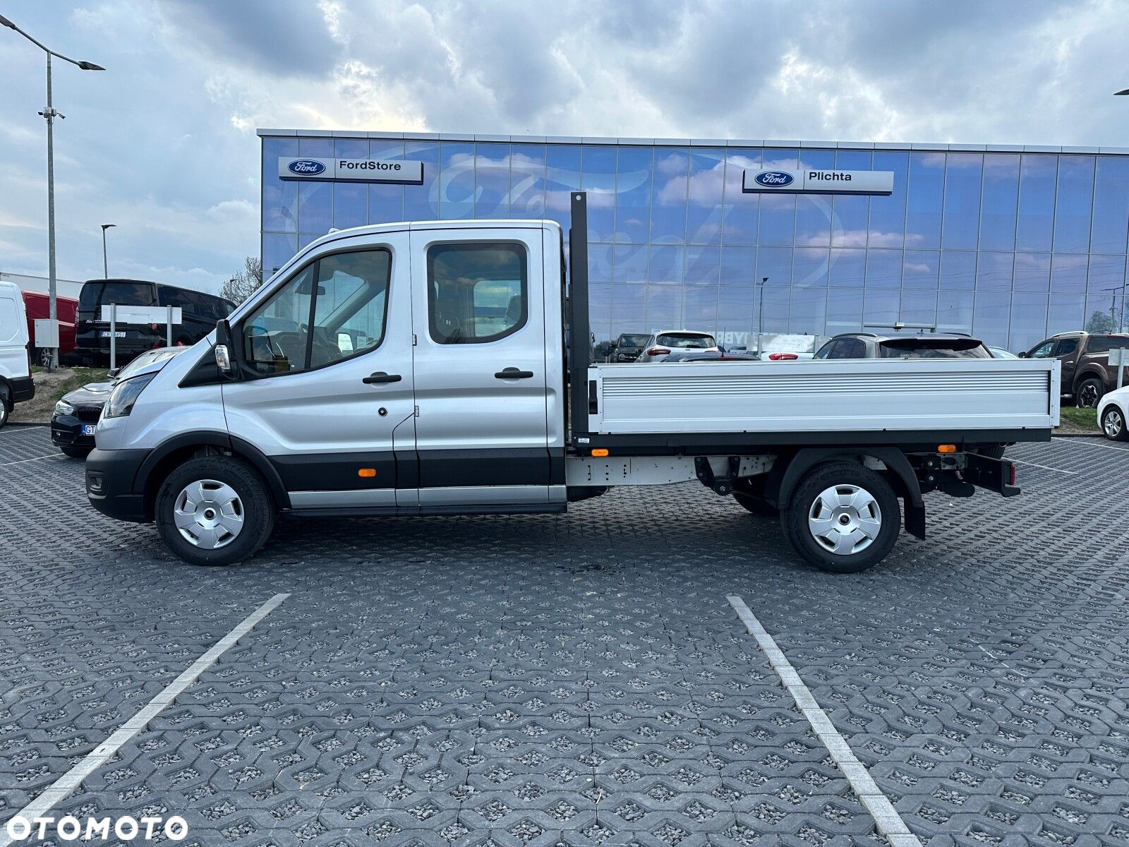Ford transit 2.0 130KM M6 FWD Trend Podwozie brygadowe L3 - 9