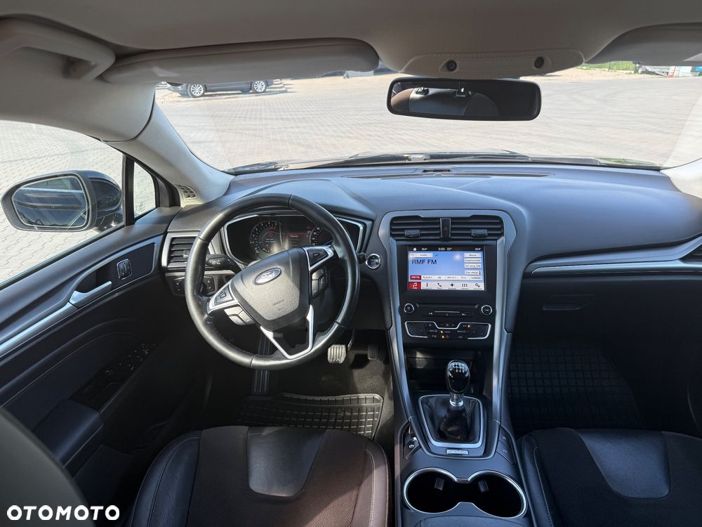 Ford Mondeo 2.0 TDCi STart-Stopp Titanium - 25