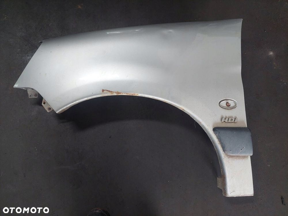 KOMPLETNY PRZÓD MASKA ZDERZAK PRZÓD BŁOTNIKI LAMPY PARTNER I LIFT EZRC - 3