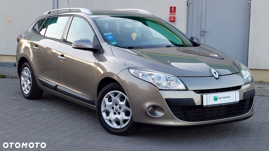 Renault Megane dCi 130 FAP Dynamique - 11