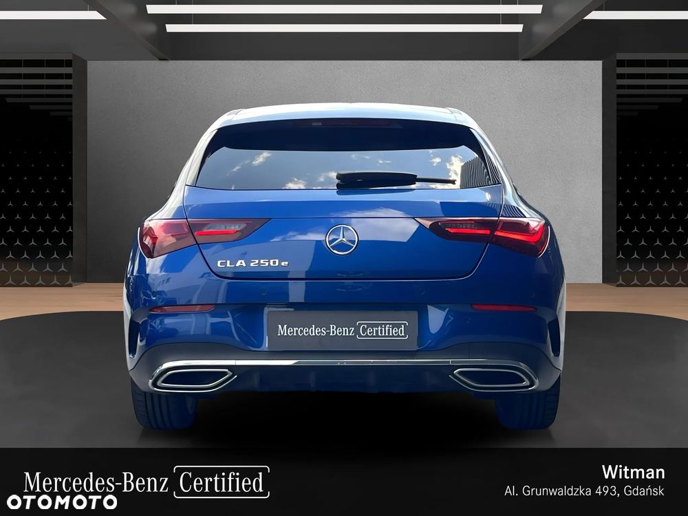 Mercedes-Benz CLA - 8