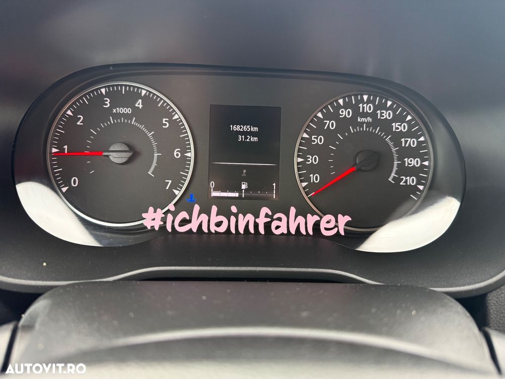 Dacia Duster TCe 100 2WD Celebration - 11