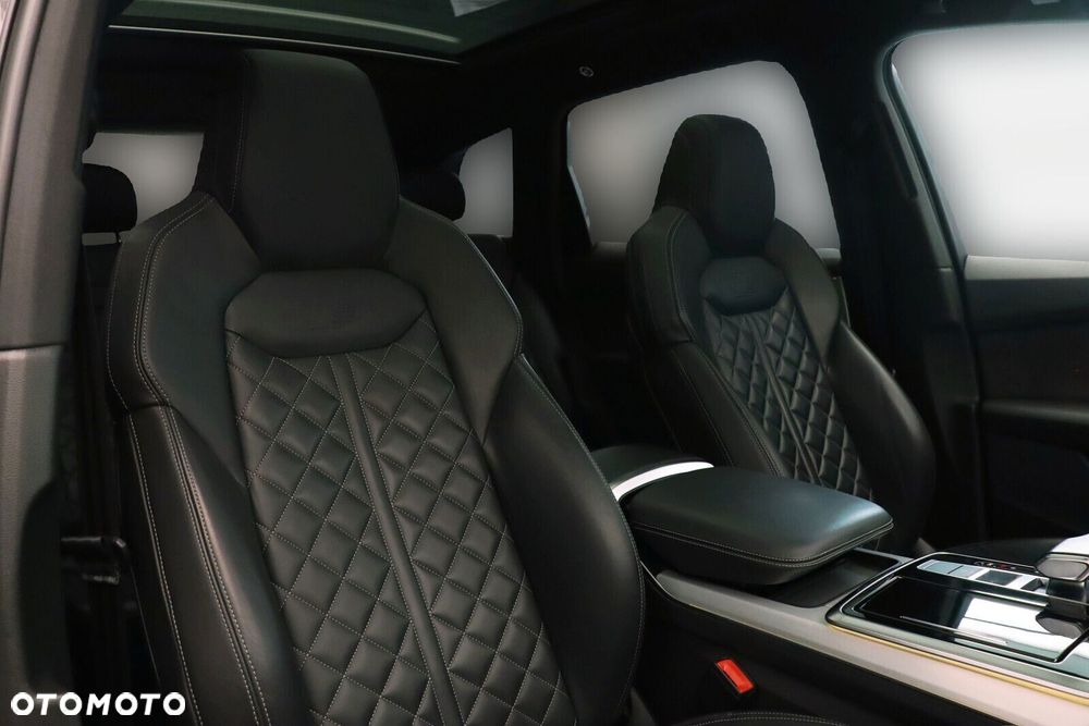 Audi Q7 - 14