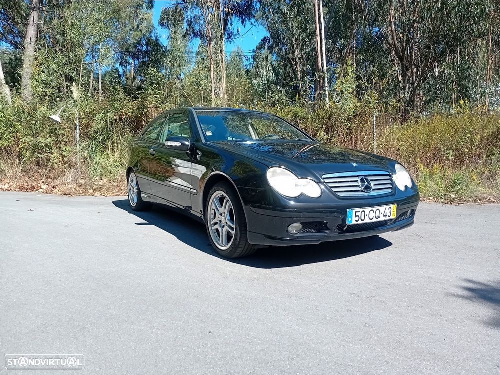 Mercedes-Benz 220 - 3