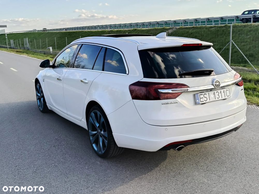 Opel Insignia 2.0 Ultimate Exclusive - 4