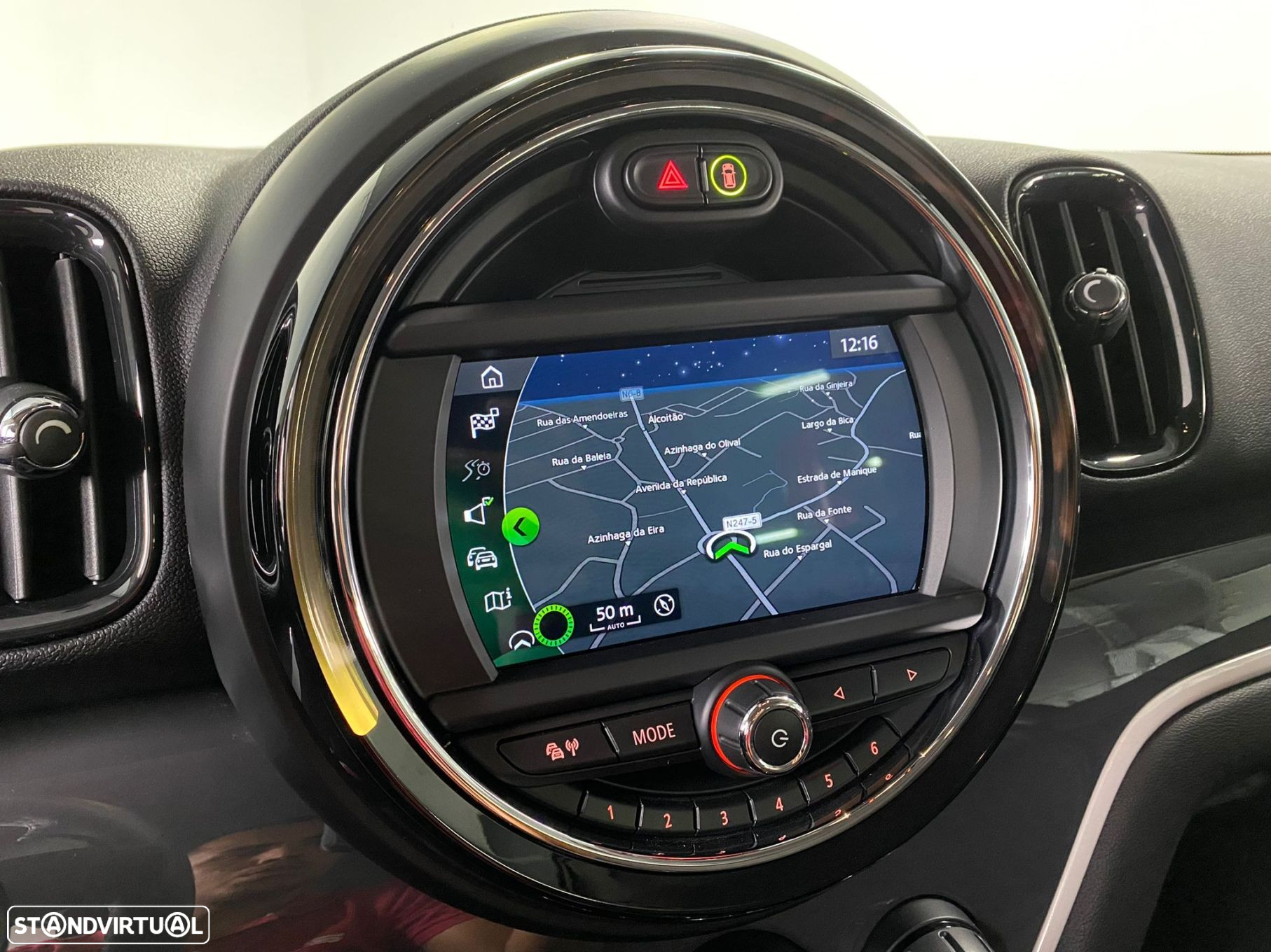MINI Countryman Cooper SE ALL4 Auto - 16
