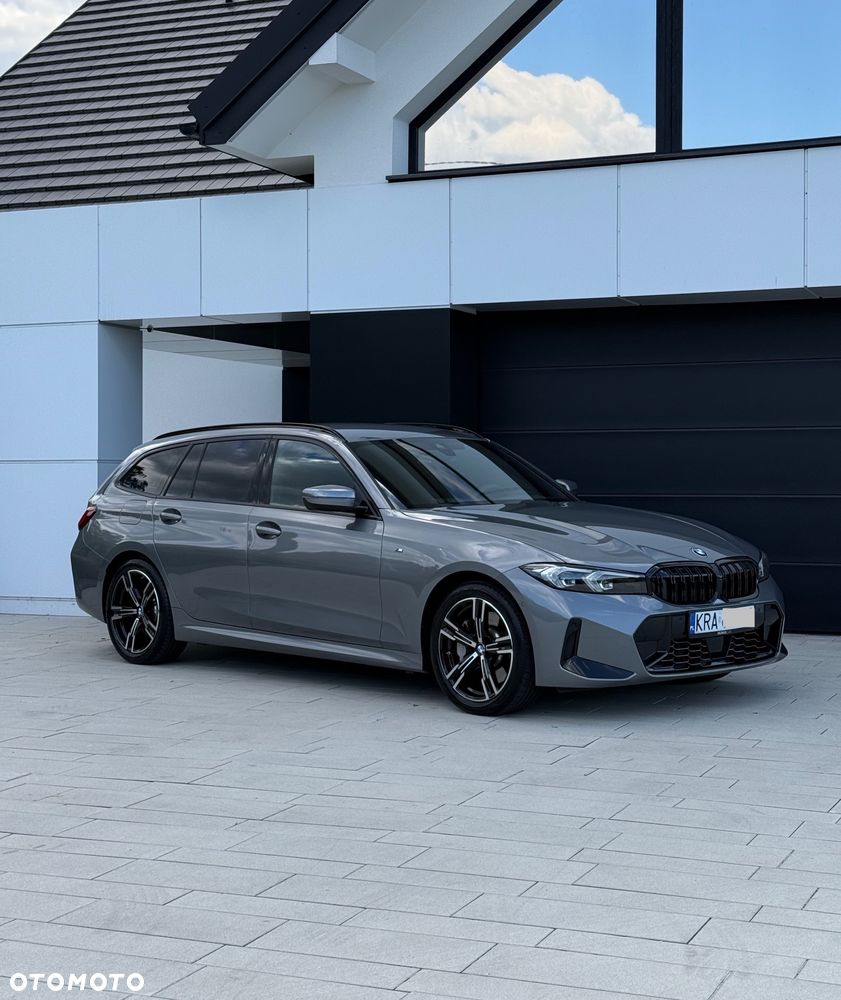 BMW Seria 3 330i xDrive M Sport sport - 14