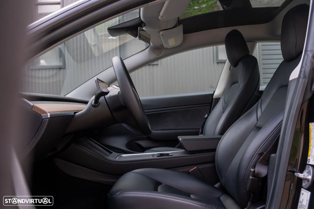 Tesla Model 3 Long Range Tração Integral - 21