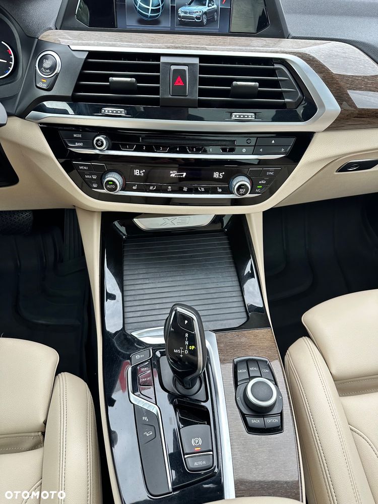 BMW X3 xDrive30i xLine - 17