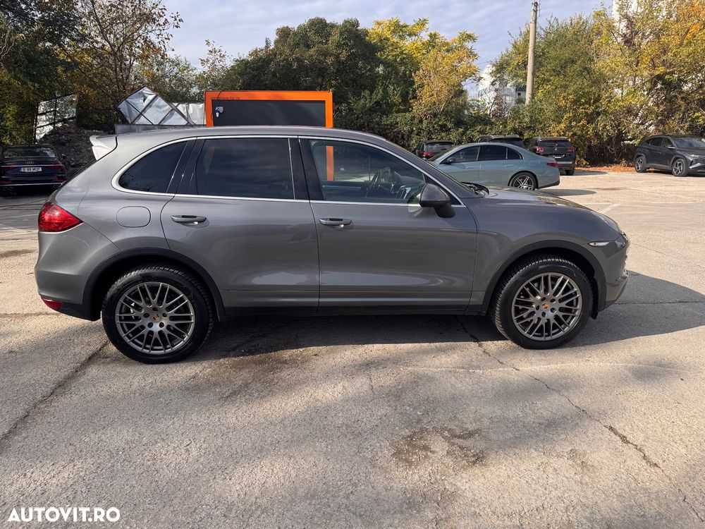 Porsche Cayenne 3.0TD TipTronic - 4