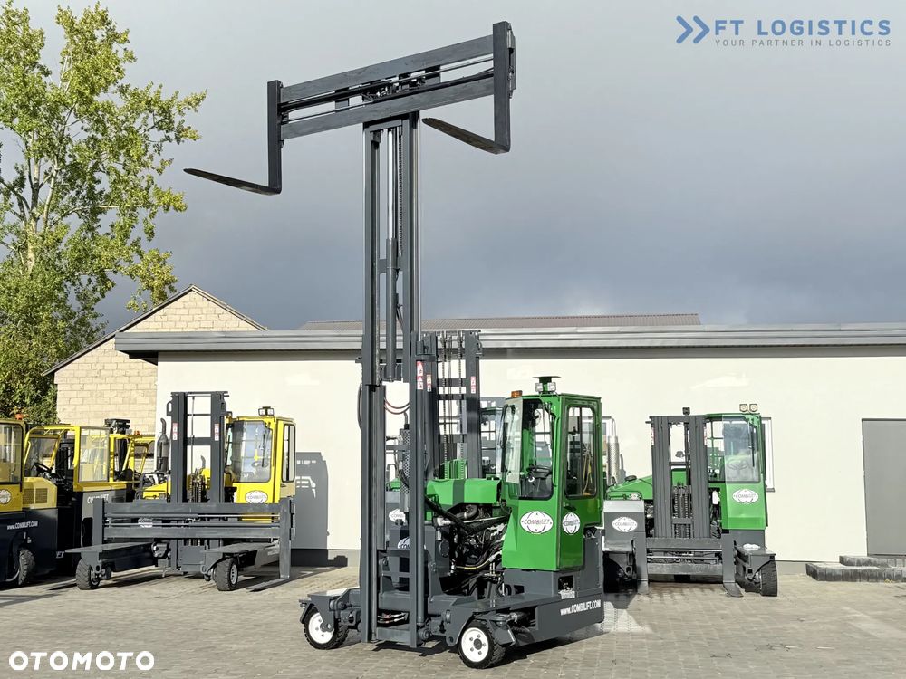 Combilift WÓZEK CZTEROKIERUNKOWY - WIELOKIERUNKOWY / C3000 / DIESEL / DUPLEX 4200MM / WOLNY SKOK / SZEROKI POZYCJONER WIDEŁ / PEŁNA KABINA / STAN IDEALNY / Szeroka oferta wózków czterokierunkowych i bocznych, dopasowanych do różnorodnych potrzeb i zastosowań - 35