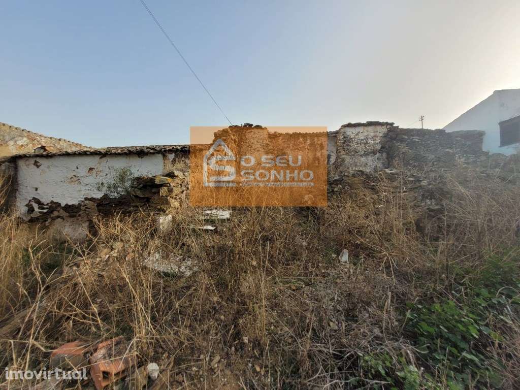 Casa Antiga para recuperar perto de São Brás de Alportel - Grande imagem: 5/10