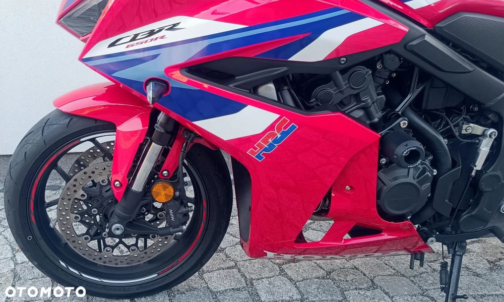 Honda CBR - 6