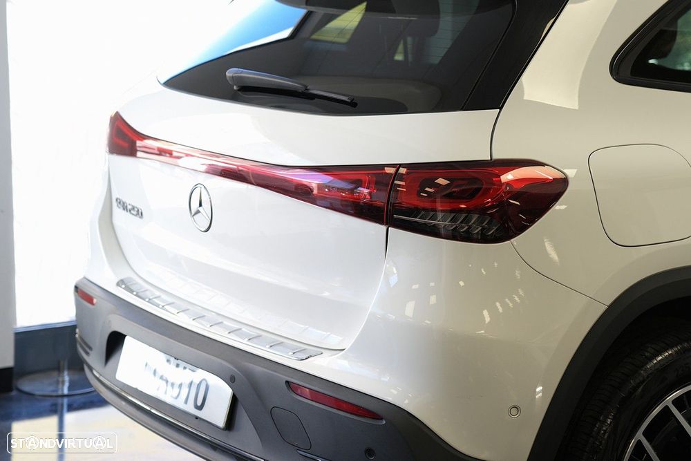 Mercedes-Benz EQA 250 Electric Art - 8
