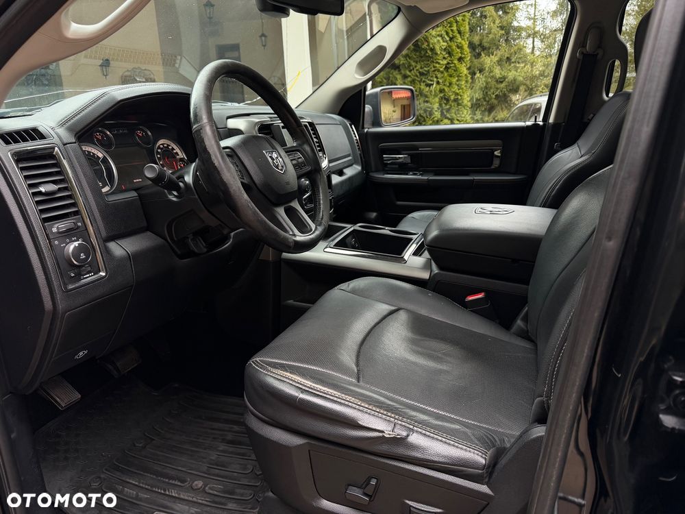 Dodge RAM 5.7 4x4 - 12