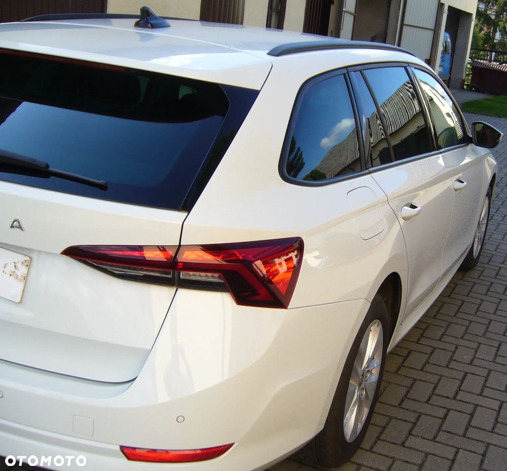 Skoda Octavia 2.0 TDI Ambition DSG - 6