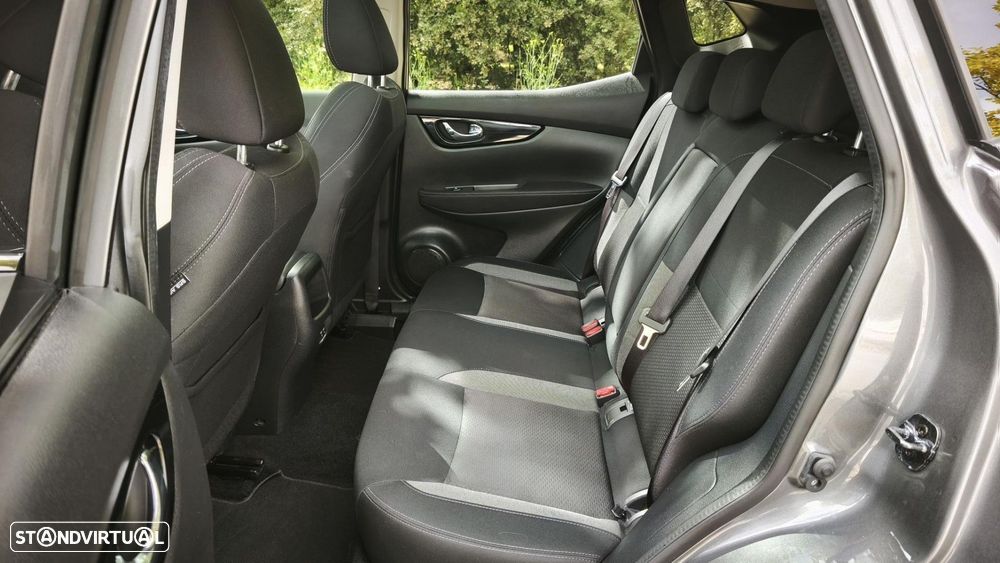 Nissan Qashqai 1.3 DIG-T N-Connecta J18 Led - 38