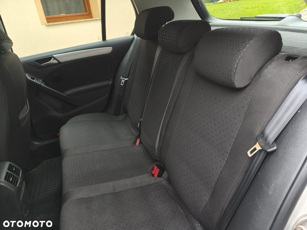 Volkswagen Golf 2.0 TDI DPF Style - 8