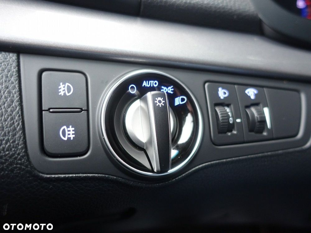 Hyundai i40 Kombi 1.7 CRDi Premium - 23