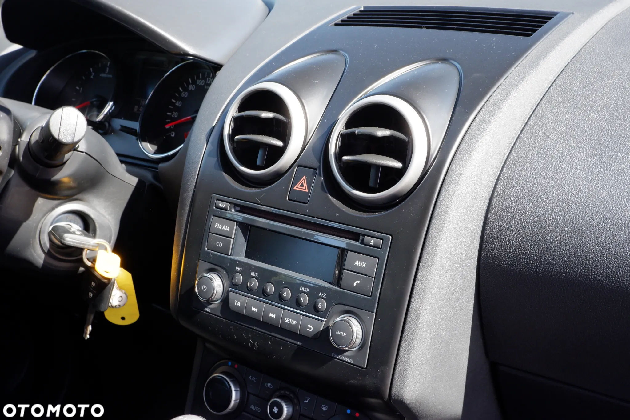 Nissan Qashqai 1.5 dCi N-Tec - 6