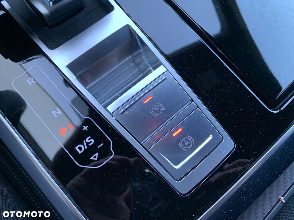Audi Q8 - 27