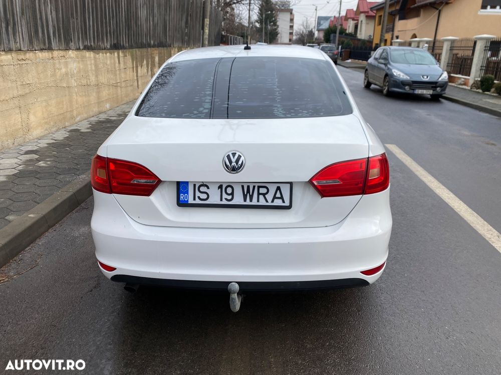 Volkswagen Jetta 1.6 TDI CR DPF Trendline - 4