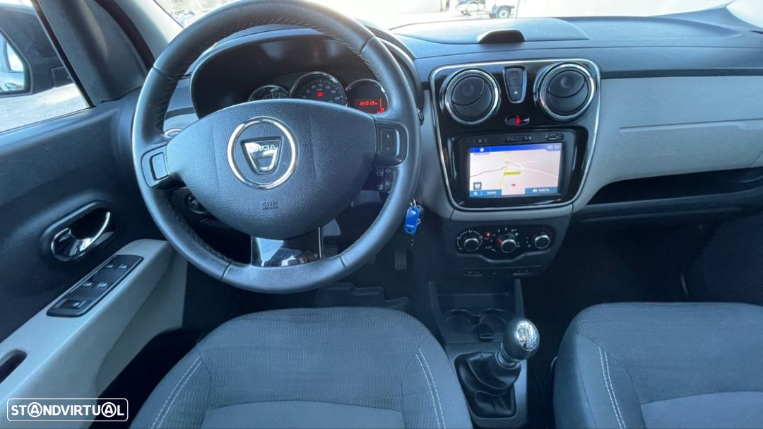 Dacia Lodgy 1.5 dCi Stepway 7L - 25