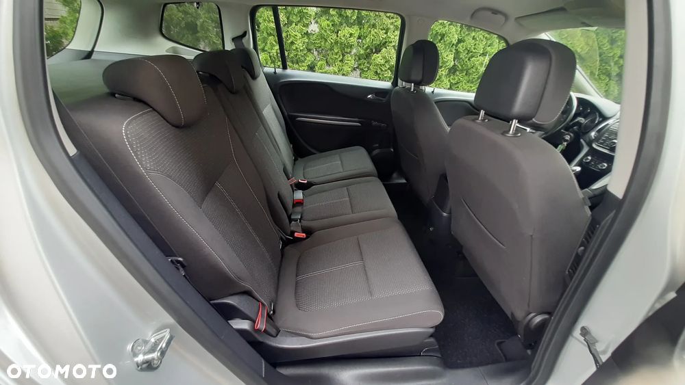Opel Zafira Tourer 2.0 CDTI Automatik Edition - 32
