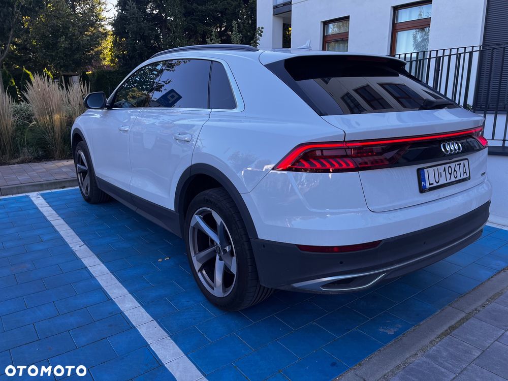 Audi Q8 - 6