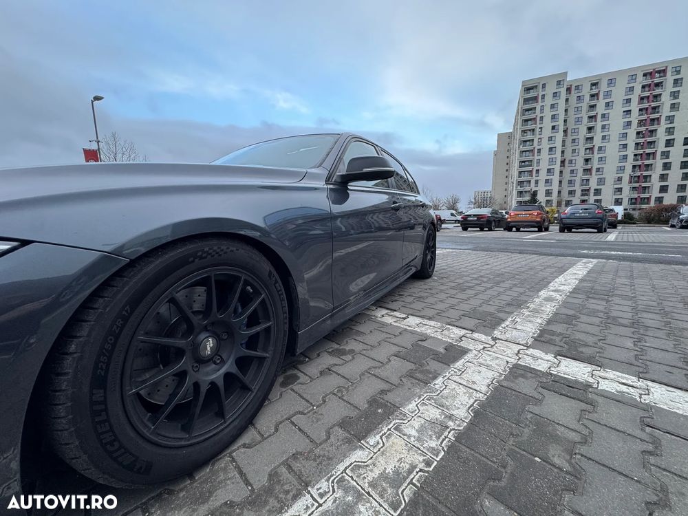 BMW Seria 3 328i xDrive Aut. - 6