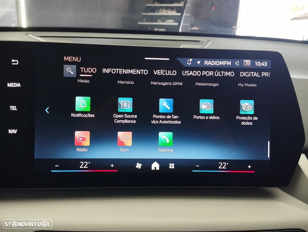 BMW iX1 eDrive20 - 38