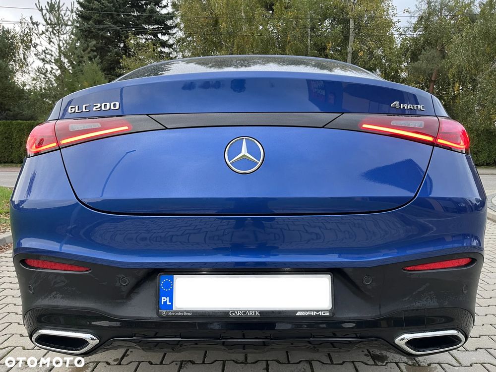Mercedes-Benz GLC Coupe 200 mHEV 4-Matic AMG Line - 13
