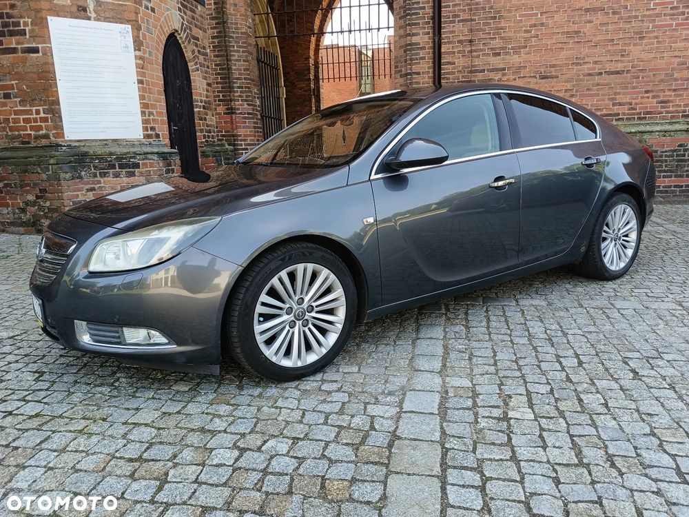 Opel Insignia 2.0 CDTI Design Edition - 1
