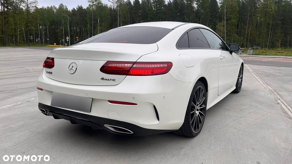 Mercedes-Benz Klasa E - 4