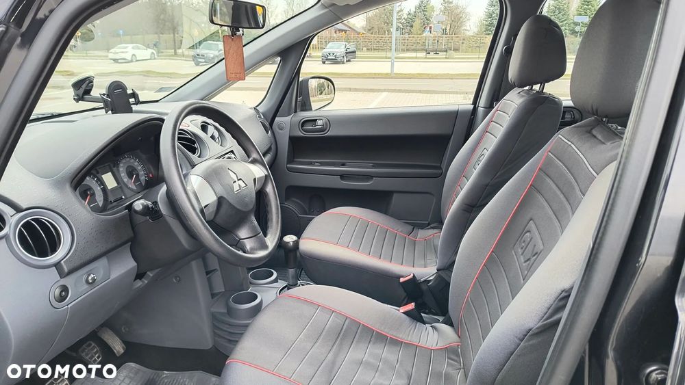 Mitsubishi Colt 1.1 Inform - 10