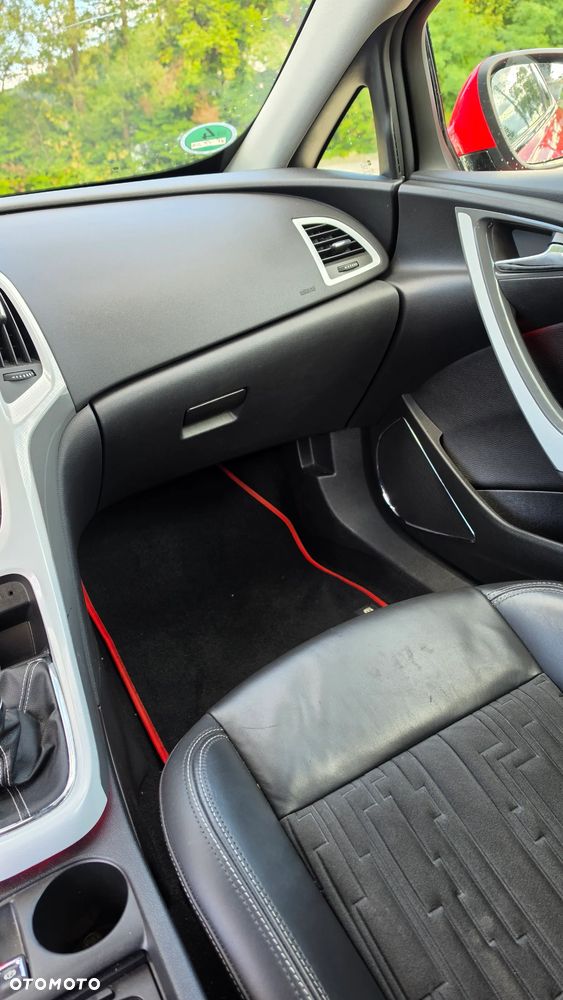 Opel Astra 1.6 T Sport - 10