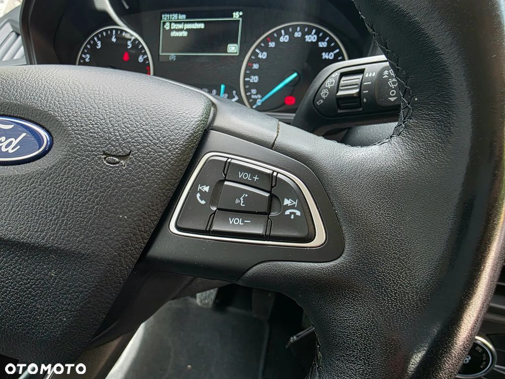 Ford EcoSport - 40