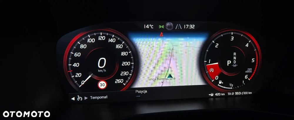 Volvo XC 40 D3 Momentum - 25