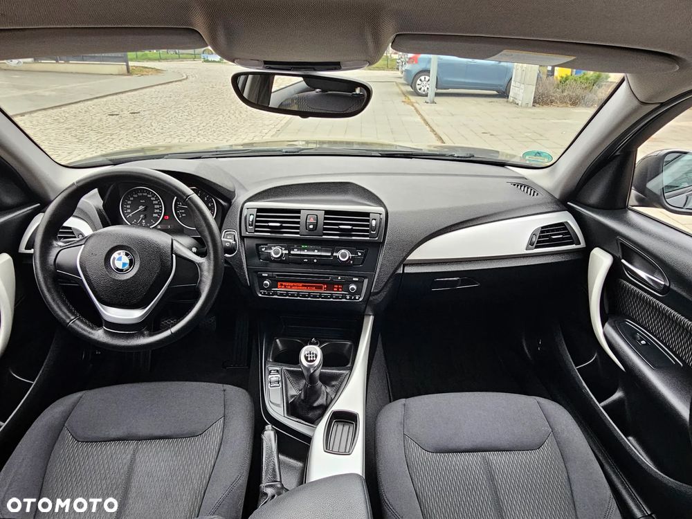 BMW Seria 1 116i - 7