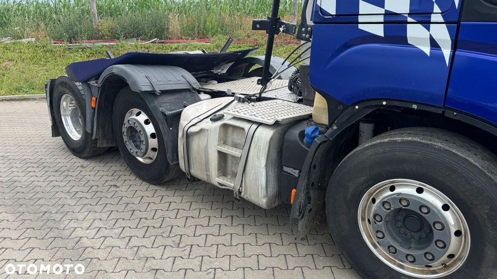 Iveco S-WAY 570 - 11