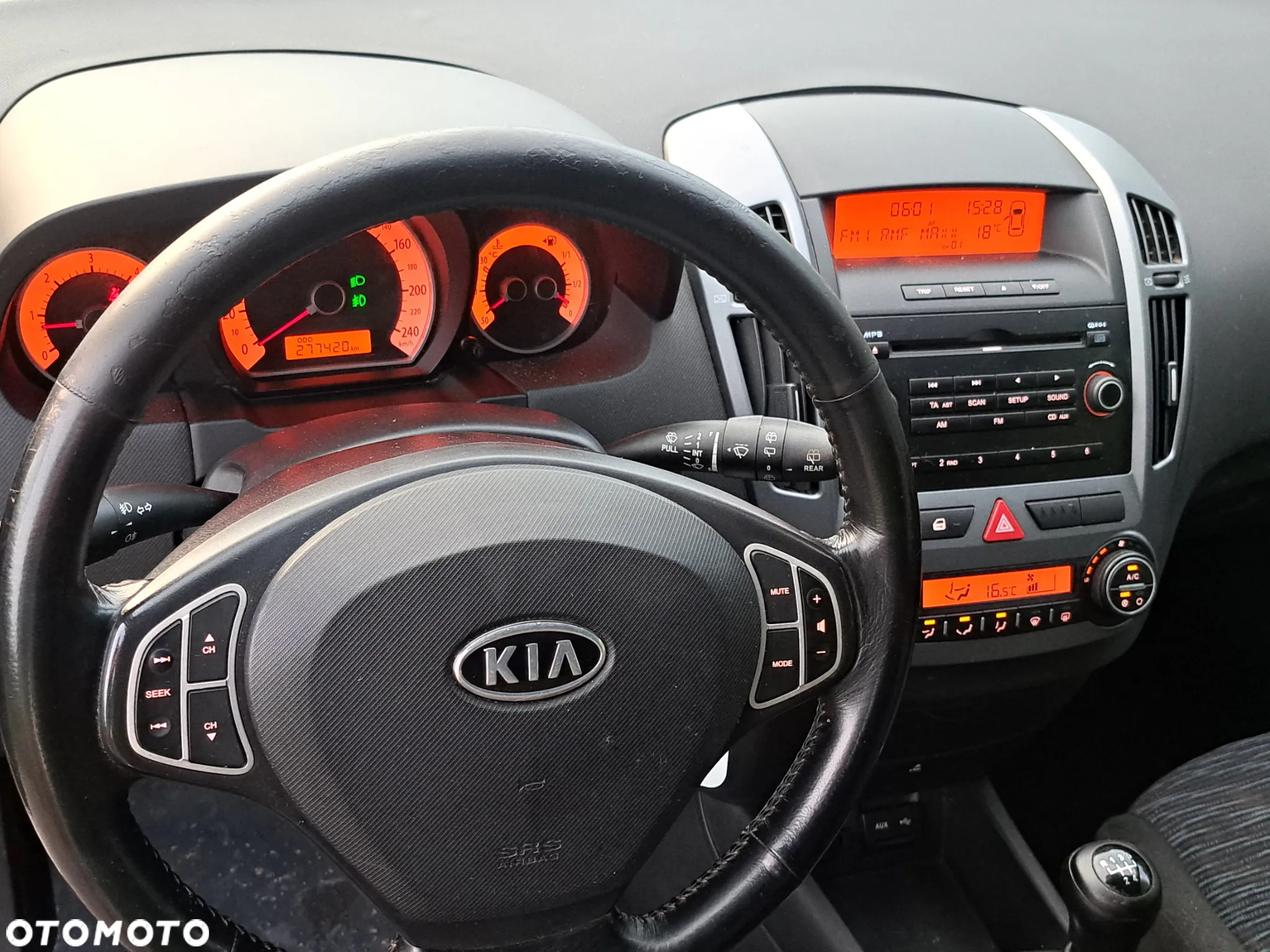 Kia Ceed - 5